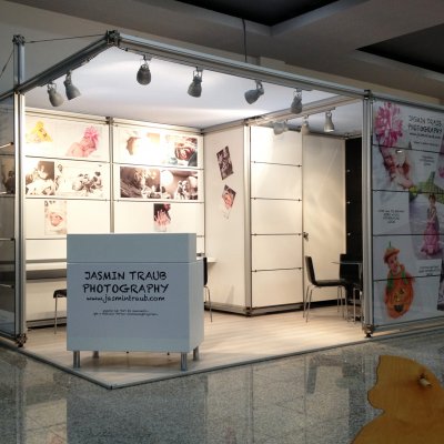 Express Stand | Jasmin Traub Evlilik Dünyası 2012
